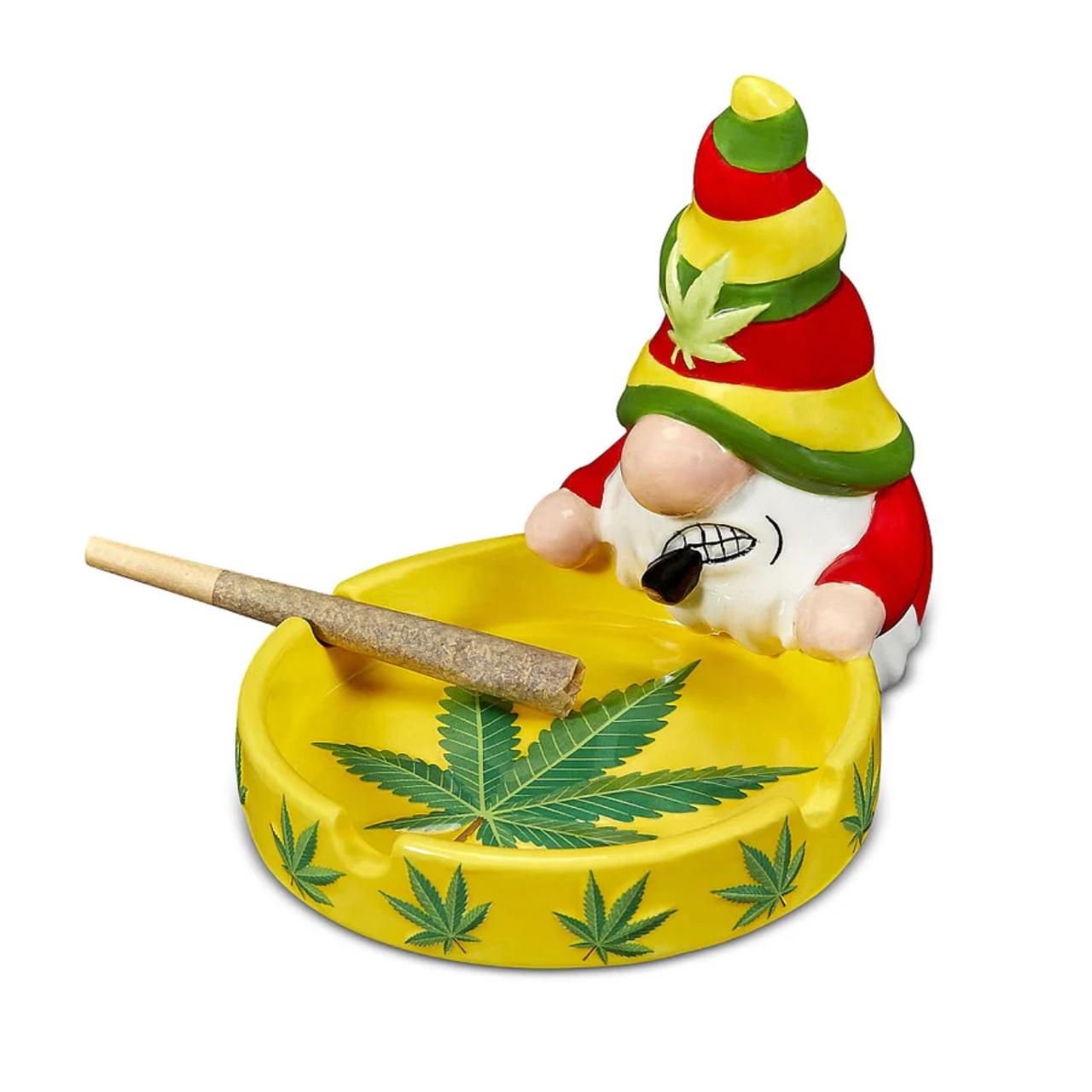 FashionCraft Gnome Ashtray Side