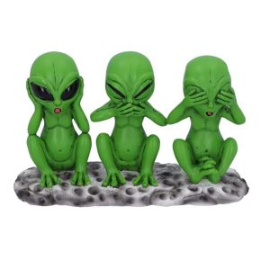 FUJIMA_THE_THREE_WISE_ALIENS_-_DC101